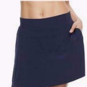 TEKGEAR ATHLETIC SKORT~ SKIRT w/SHORTS UNDERNEATH